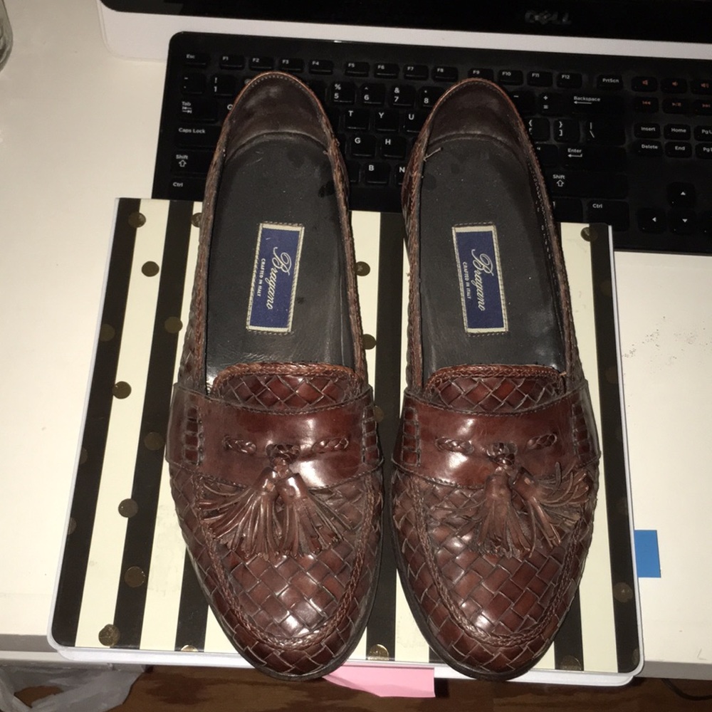 Bragano Men’s Shoes.